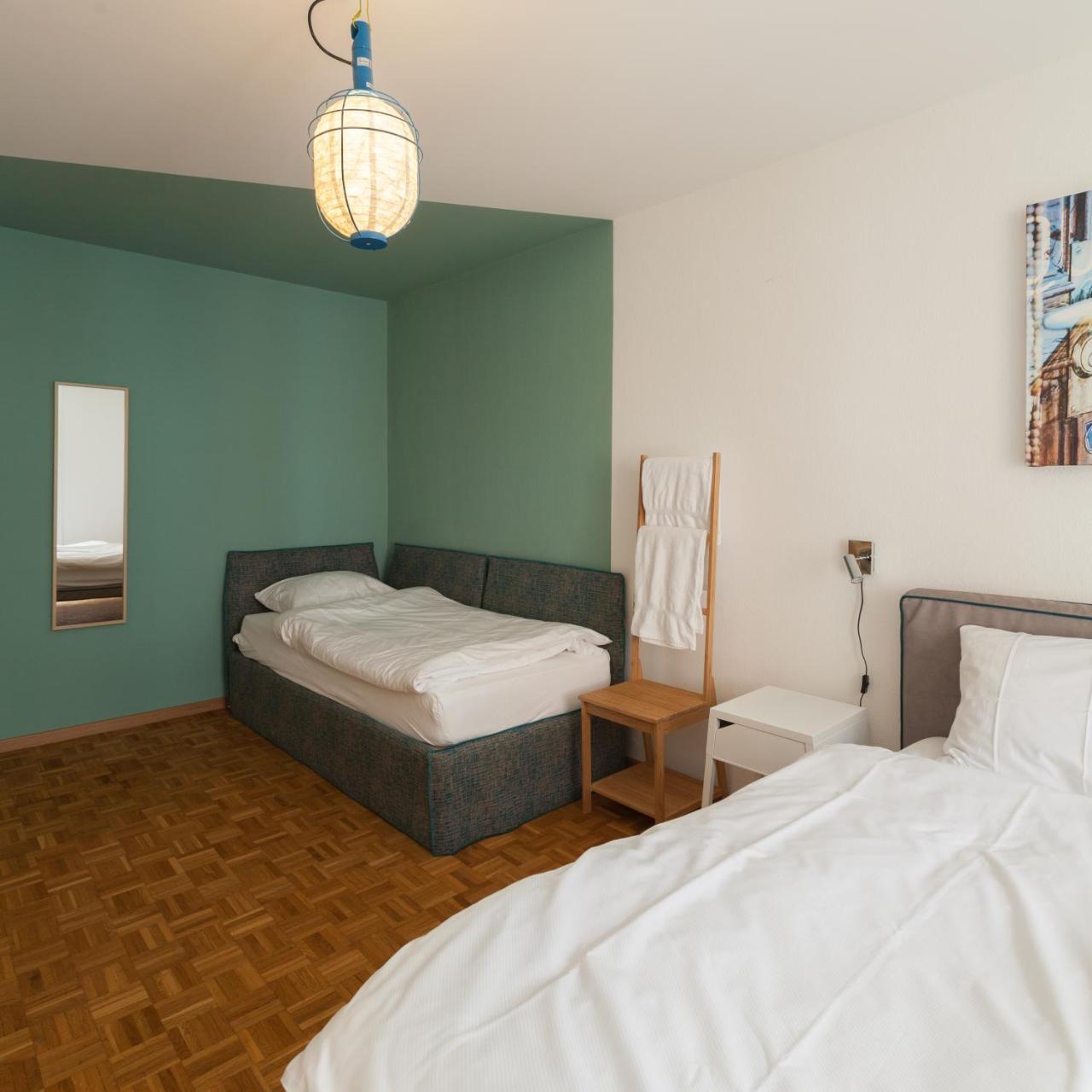 B&B Louis-Favre 21 Neuchatel Exterior photo